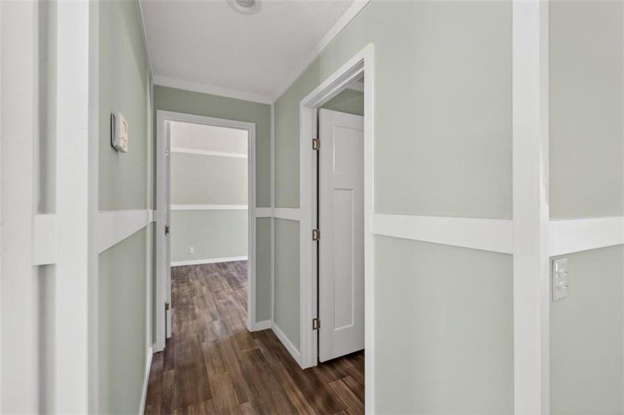 Spacious, unfurnished interior of a new home in , Oxford (Image 31).