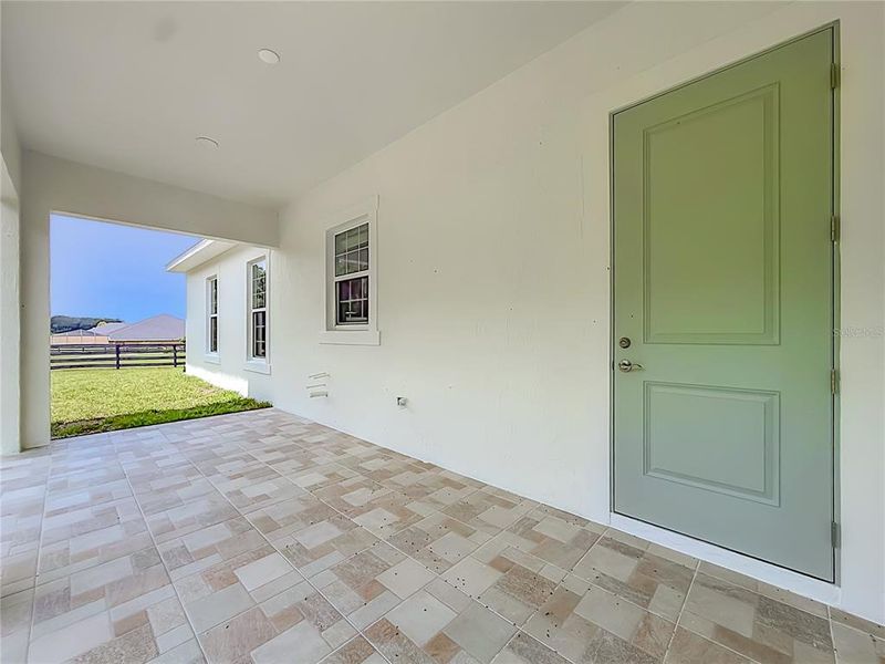 Exterior details and patio area of a home in , Ocala (Image 31). Exterior details and patio area of a home in , Ocala (Image 31).