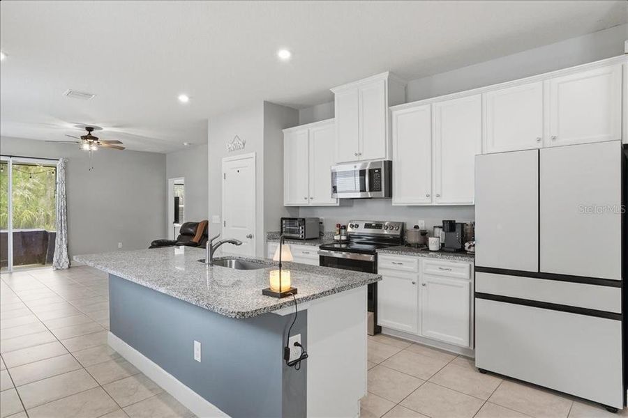 Furnished interior view inside a new home in , Parrish (Image 14).