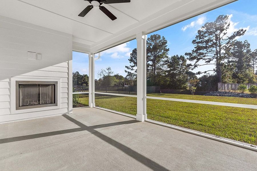 Representative exterior details of a home built from the The Chandler by RobuckHomes in Windwater, Hampstead (Image 29).