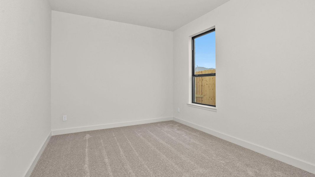 Spacious, unfurnished interior of a new home in Candela, Richmond (Image 9).