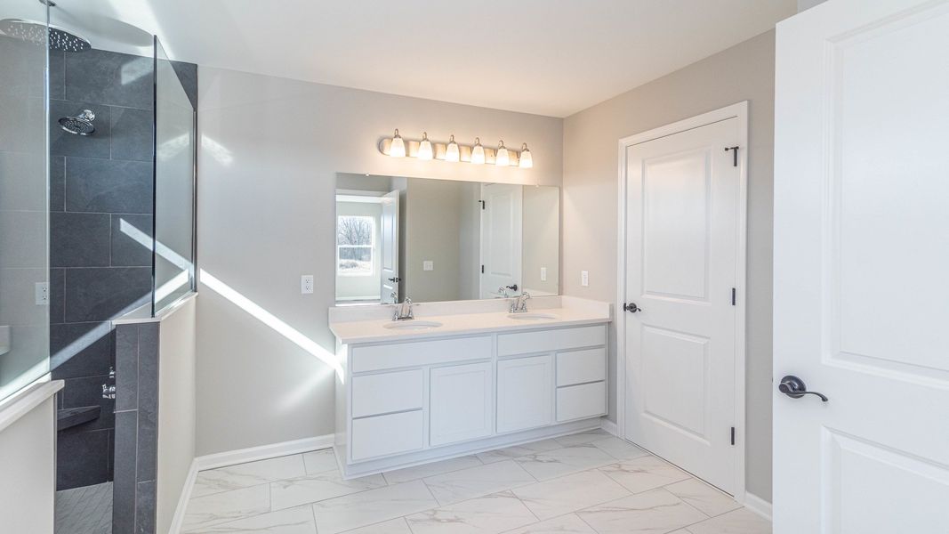 Representative furnished interior of a home built from the The Winslow by Norfolk Homes in Valleys, Jackson (Image 51).
