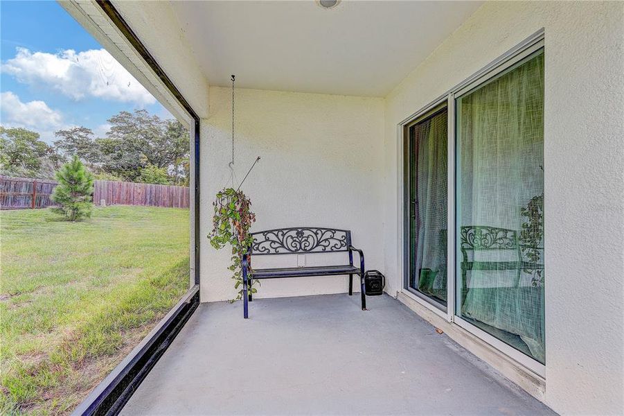 Exterior details and patio area of a home in , Spring Hill (Image 4).