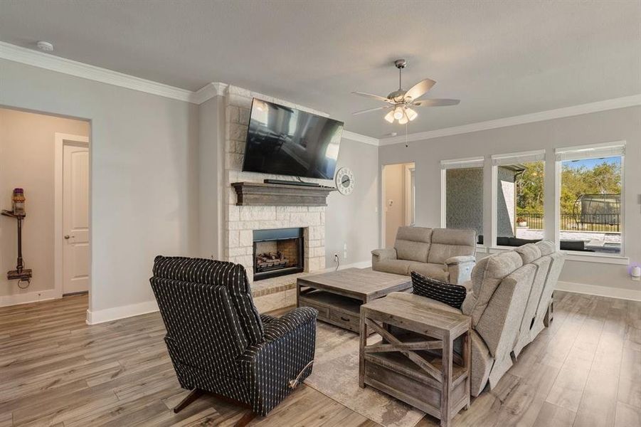 Furnished interior view inside a new home in Creekview Addition, Van Alstyne (Image 4). Furnished interior view inside a new home in Creekview Addition, Van Alstyne (Image 4).