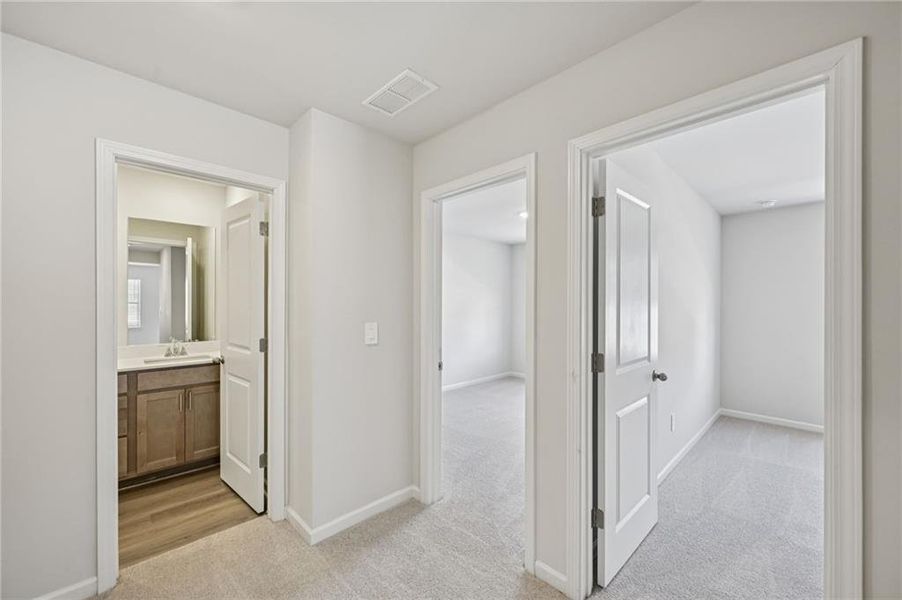 Spacious, unfurnished interior of a new home in Creekside at Oxford Park, Fairburn (Image 29).