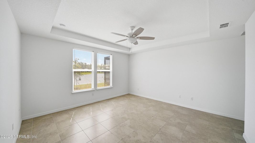 Spacious, unfurnished interior of a new home in , Yulee (Image 40).