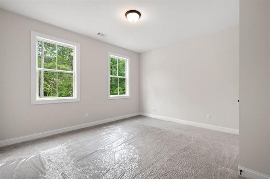 Spacious, unfurnished interior of a new home in , Dallas (Image 24).