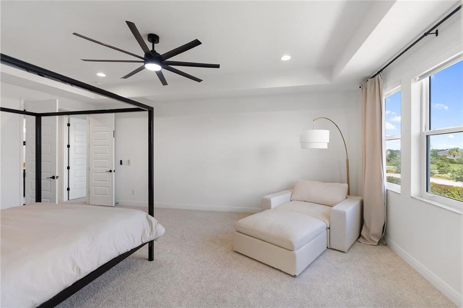 Furnished interior view inside a new home in , Bradenton (Image 46).