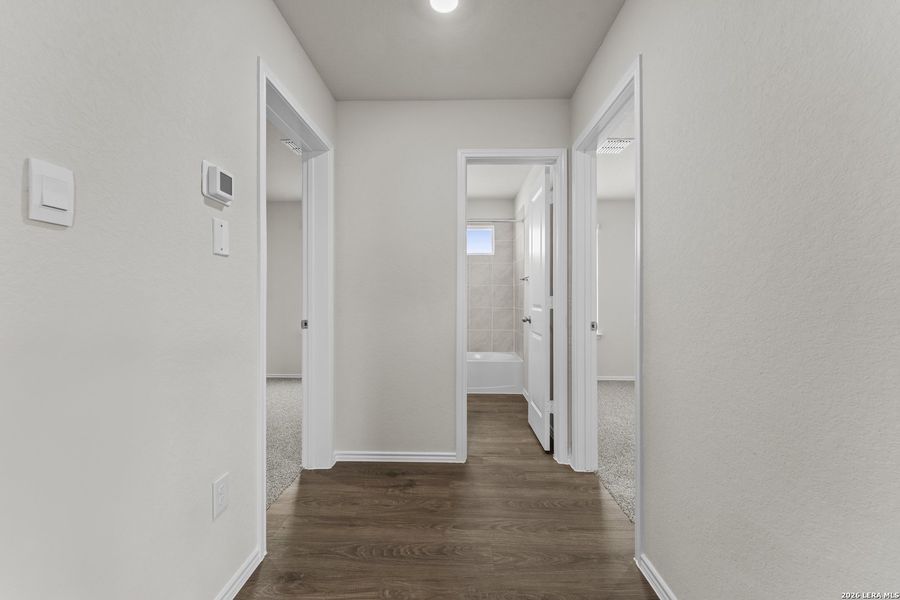 Spacious, unfurnished interior of a new home in High Garden, Comfort (Image 22).