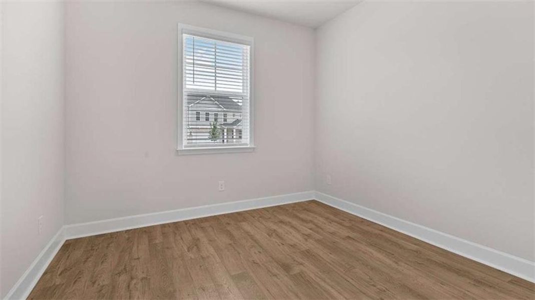Spacious, unfurnished interior of a new home in Kingston Ranch at Lake Oconee, Buckhead (Image 29).