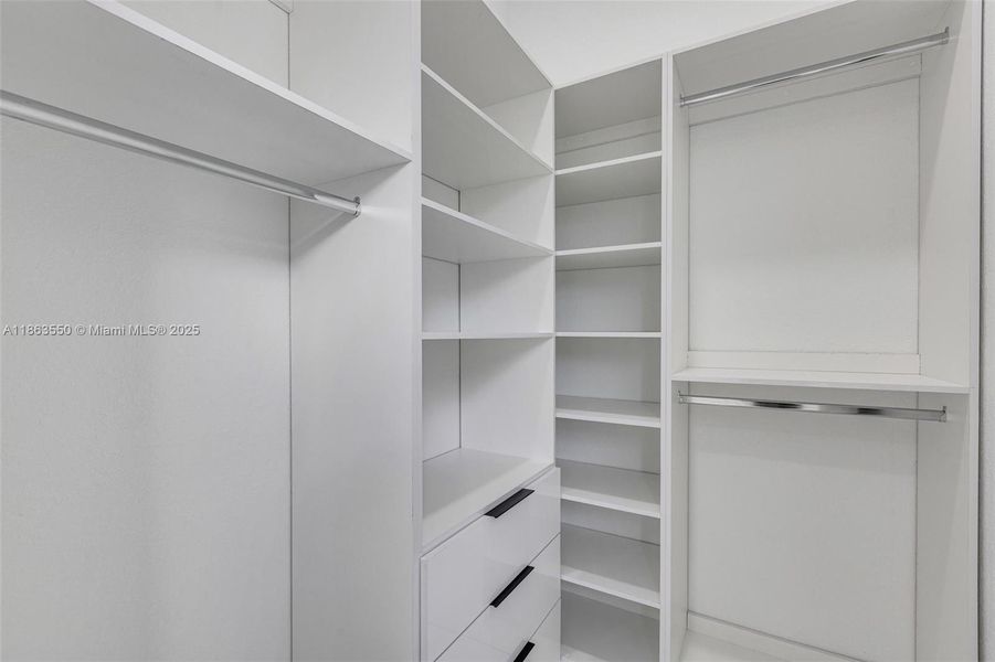 Spacious, unfurnished interior of a new home in , Cape Coral (Image 36). Spacious, unfurnished interior of a new home in , Cape Coral (Image 36).