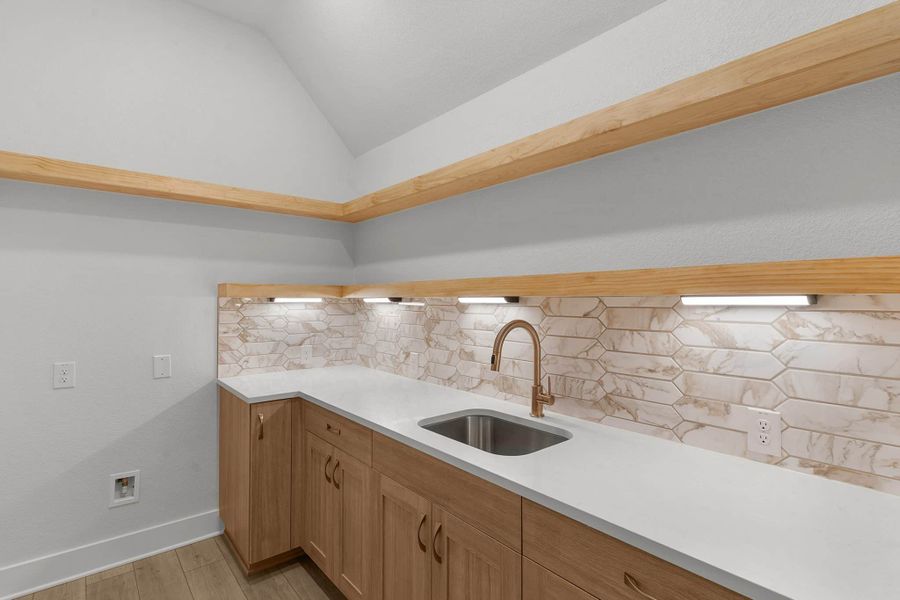 Close-up of interior finishes inside a home in Feathergrass, Florence (Image 20).