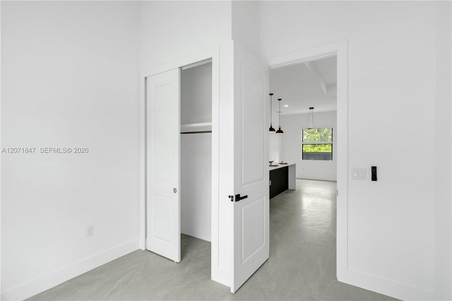 Spacious, unfurnished interior of a new home in , Lehigh Acres (Image 28).