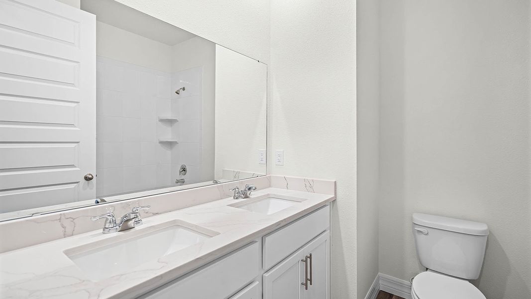 Furnished interior view inside a new home in Harmony on Lake Eloise, Winter Haven (Image 9).