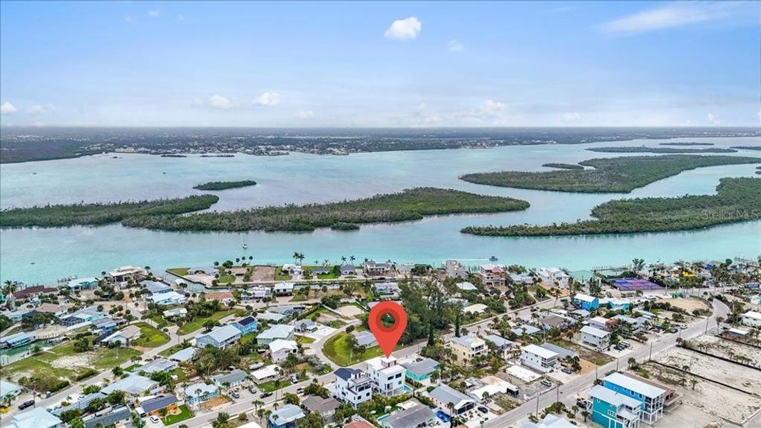 Image 85 of a home in .