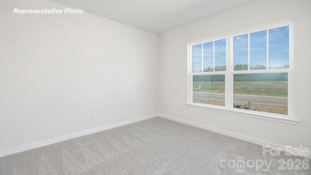 Spacious, unfurnished interior of a new home in Reedy Creek Preserve, Charlotte (Image 11).