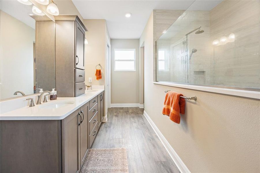 Furnished interior view inside a new home in , Ocala (Image 23).