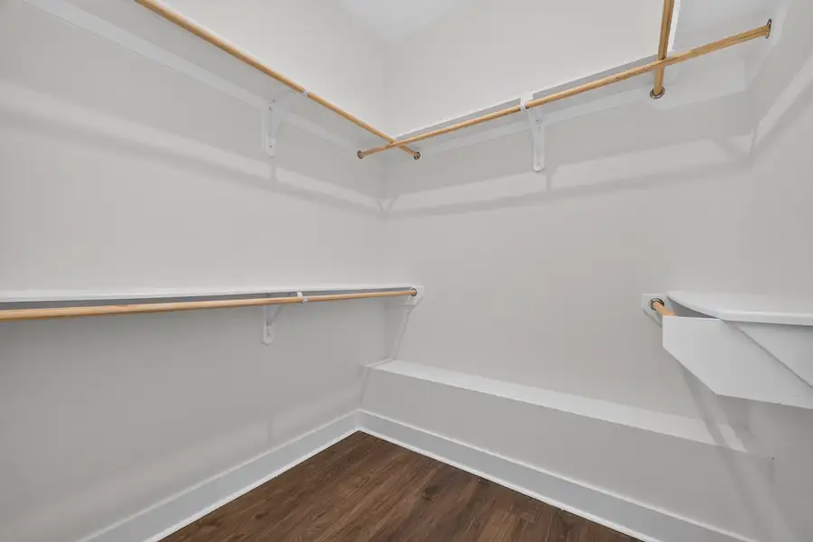 Spacious, unfurnished interior of a new home in Two Step Farm, Montgomery (Image 29).