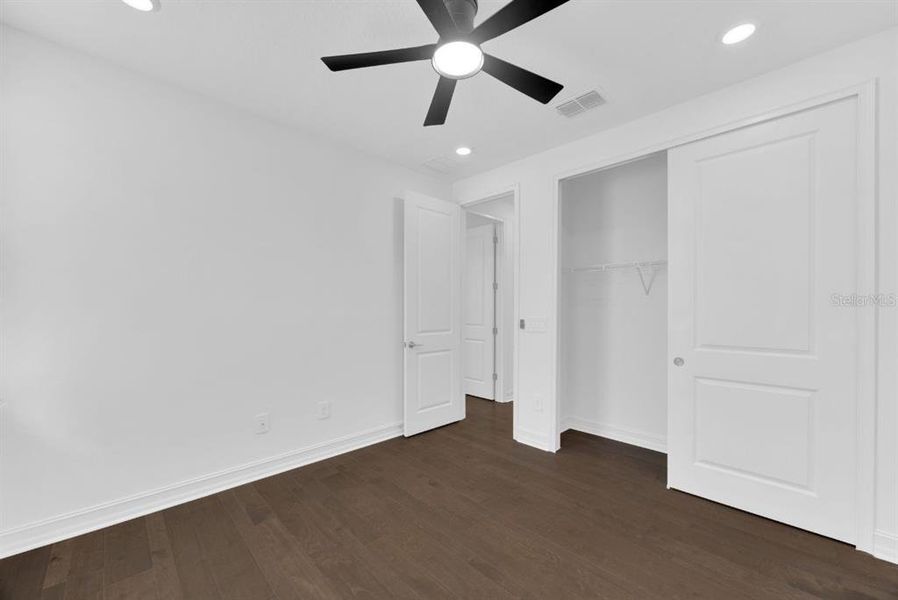 Spacious, unfurnished interior of a new home in SouthShore Yacht Club, Ruskin (Image 33). Spacious, unfurnished interior of a new home in SouthShore Yacht Club, Ruskin (Image 33).