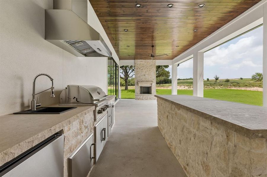 Exterior details and patio area of a home in , Weatherford (Image 3). Exterior details and patio area of a home in , Weatherford (Image 3).