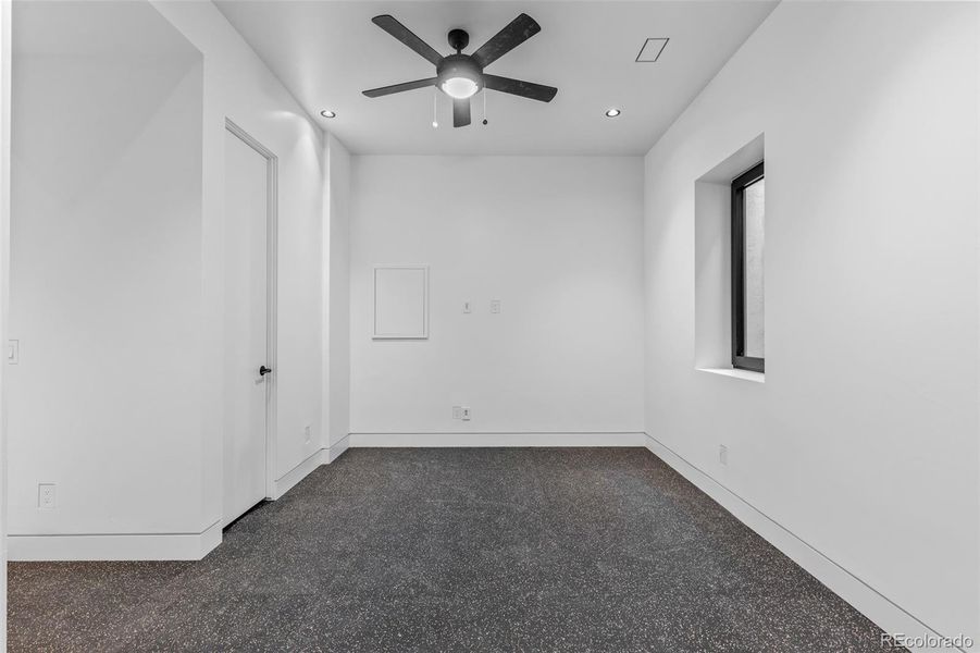 Spacious, unfurnished interior of a new home in , Denver (Image 47).