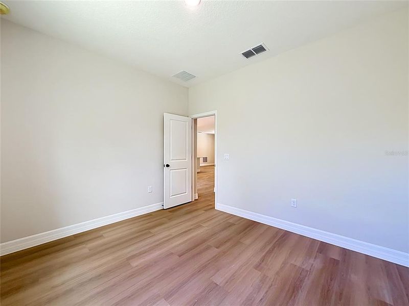 Spacious, unfurnished interior of a new home in , Eustis (Image 37).