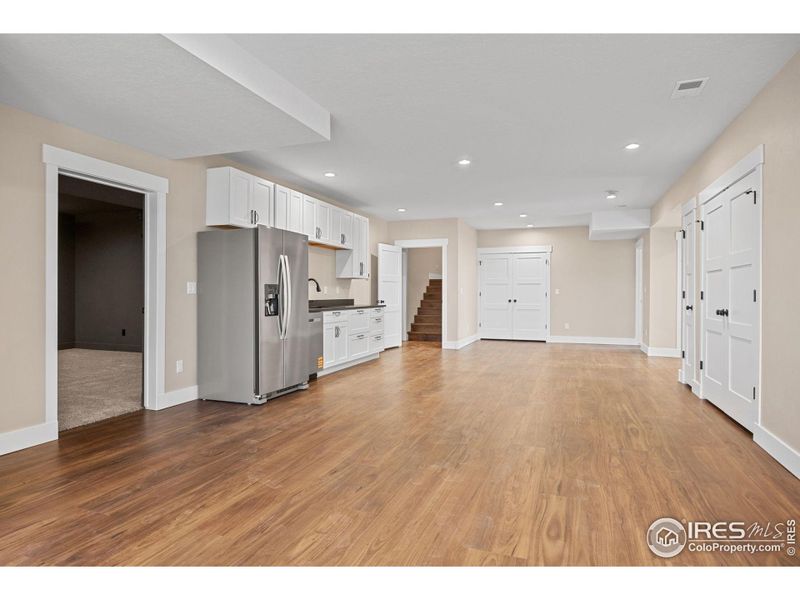 Spacious, unfurnished interior of a new home in , Milliken (Image 26).