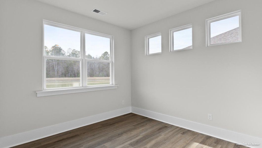 Representative unfurnished interior of a home built from the Martin by D.R. Horton in Merchant Point, Jacksonville (Image 21).