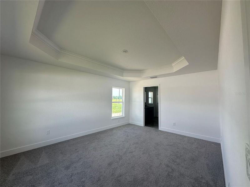 Spacious, unfurnished interior of a new home in Densan Park, Oxford (Image 9).