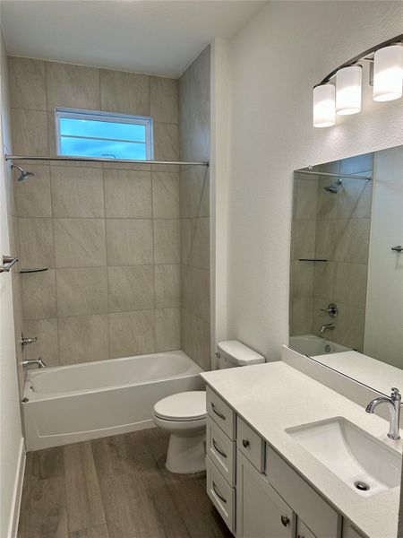 Furnished interior view inside a new home in Briarley, Montgomery (Image 9).