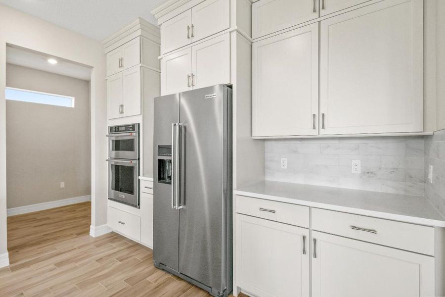 12313FrontlineLane(17)