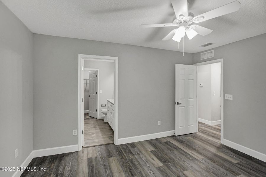 Spacious, unfurnished interior of a new home in , Jacksonville (Image 10). Spacious, unfurnished interior of a new home in , Jacksonville (Image 10).