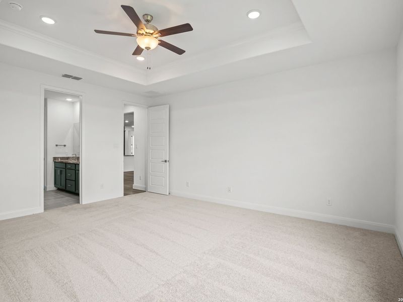 Spacious, unfurnished interior of a new home in The Reserve at Potranco Oaks, Castroville (Image 29).