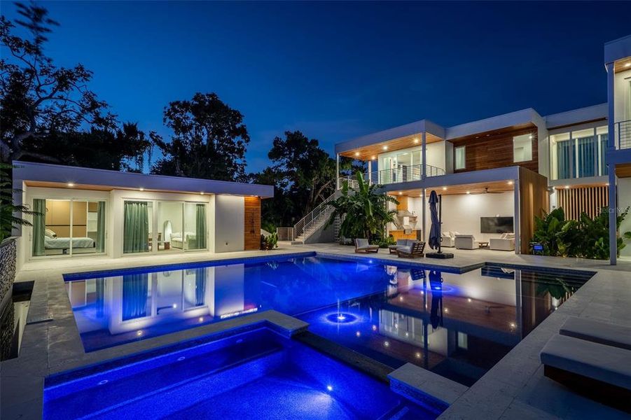Exterior details and patio area of a home in , Sarasota (Image 33).