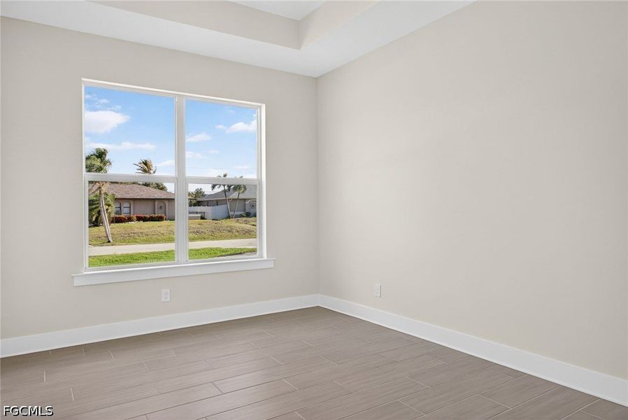 Spacious, unfurnished interior of a new home in Cape Coral, Cape Coral (Image 24). Spacious, unfurnished interior of a new home in Cape Coral, Cape Coral (Image 24).