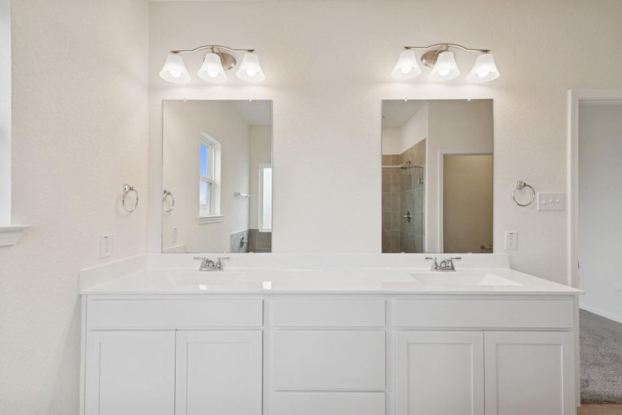 The Oakshire II- Primary Bath with Dual Vanities
