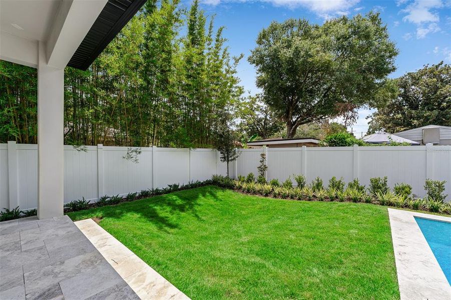 Exterior details and patio area of a home in , Orlando (Image 32).