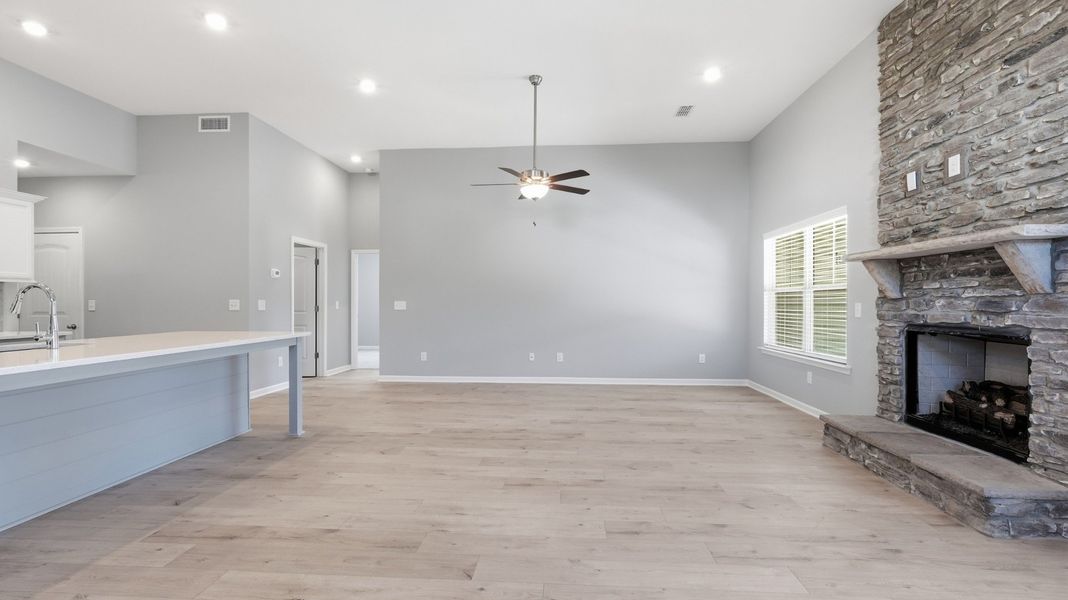 Spacious, unfurnished interior of a new home in Stillwater, Tullahoma (Image 22). Spacious, unfurnished interior of a new home in Stillwater, Tullahoma (Image 22).