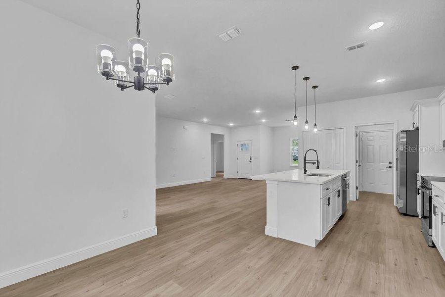 Image 34 of a home in .