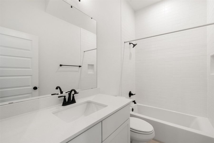 Furnished interior view inside a new home in Persimmon, Buda (Image 12).