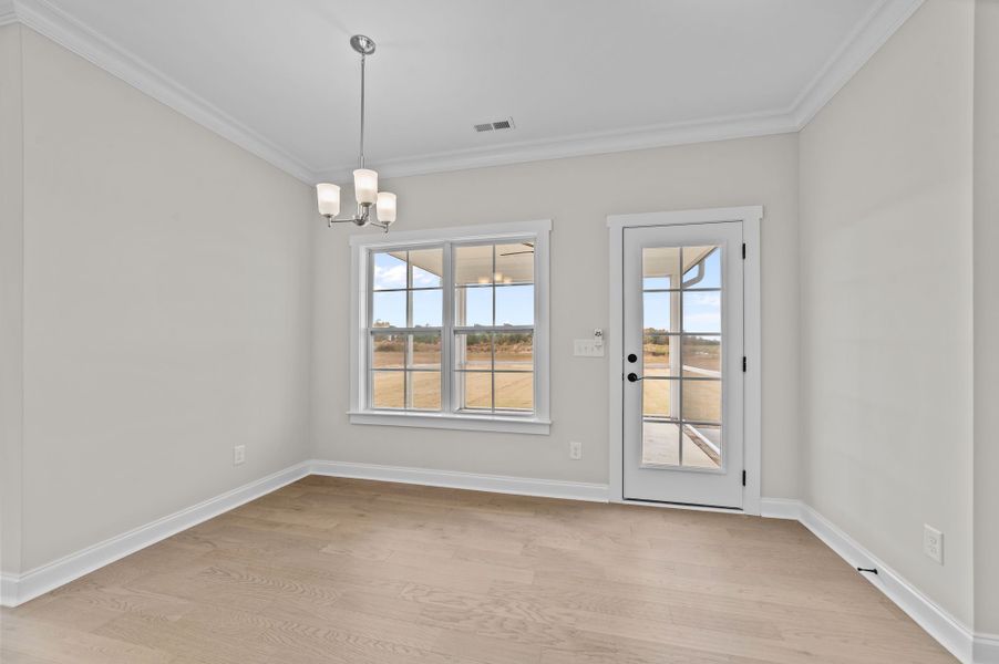 Spacious, unfurnished interior of a new home in Eli's Ridge, Winterville (Image 34).