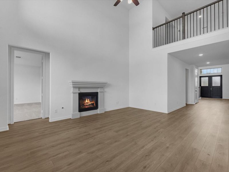 Spacious, unfurnished interior of a new home in Katy Lakes, Katy (Image 14).