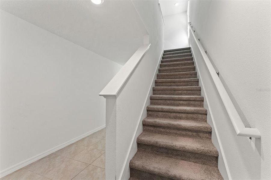 Spacious, unfurnished interior of a new home in Harvest Ridge, Zephyrhills (Image 23).