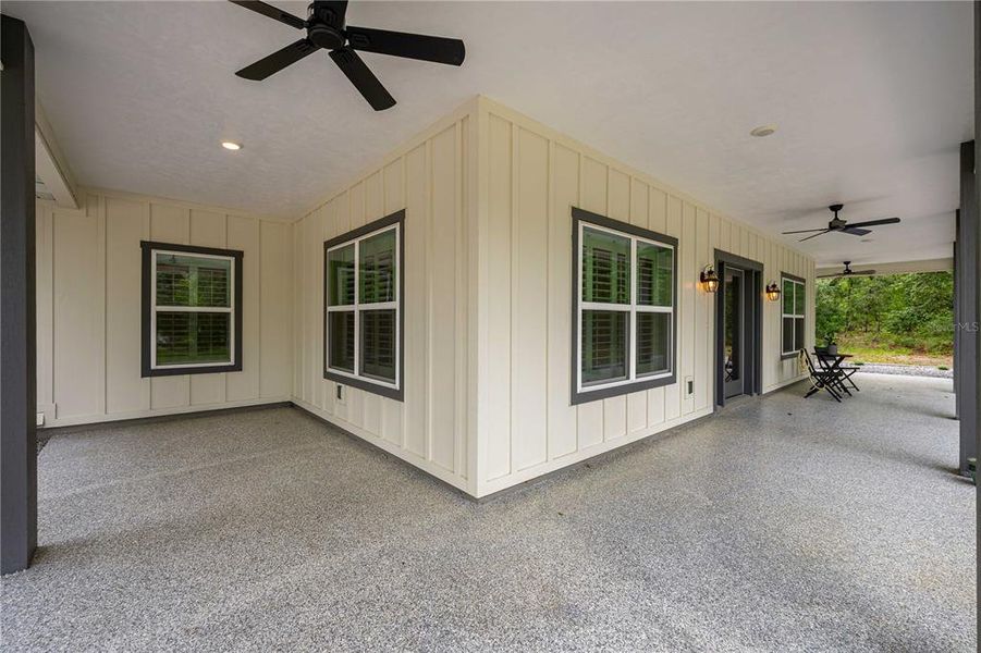 Exterior details and patio area of a home in , Dunnellon (Image 23). Exterior details and patio area of a home in , Dunnellon (Image 23).