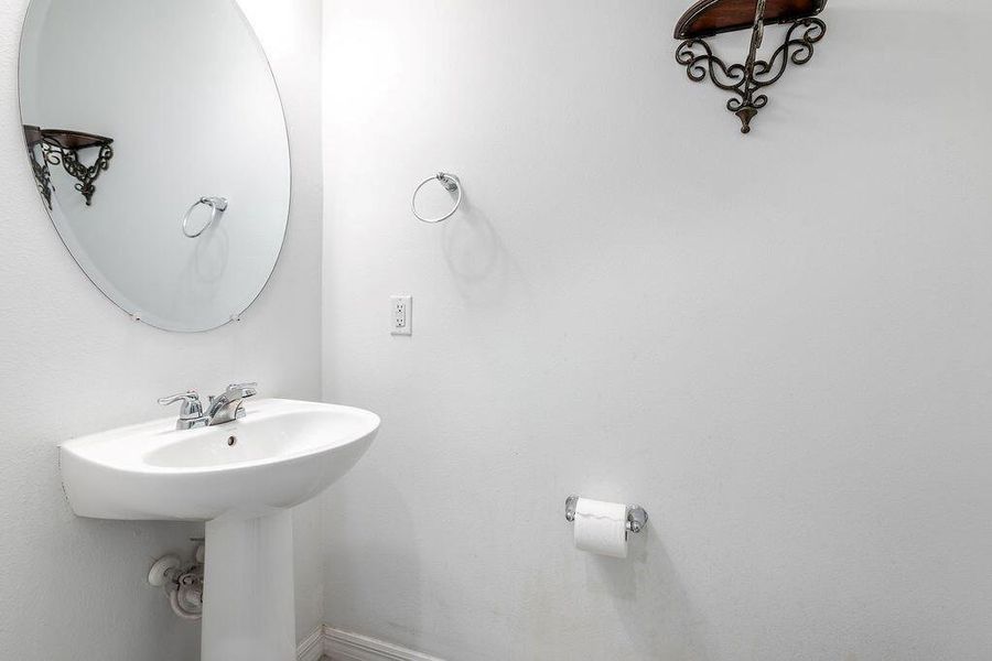 Image 25 of a home in .