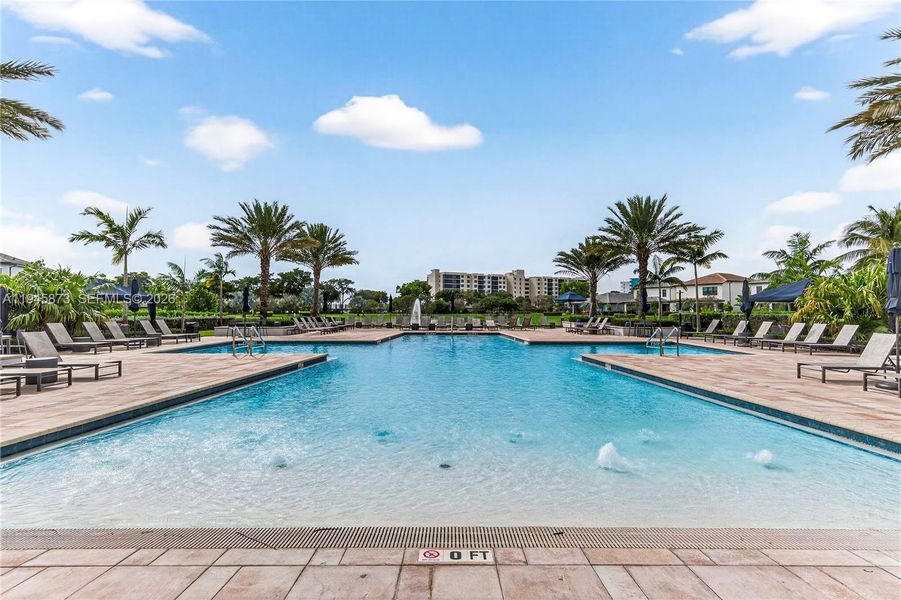 Community amenities in , Oakland Park (Image 21).