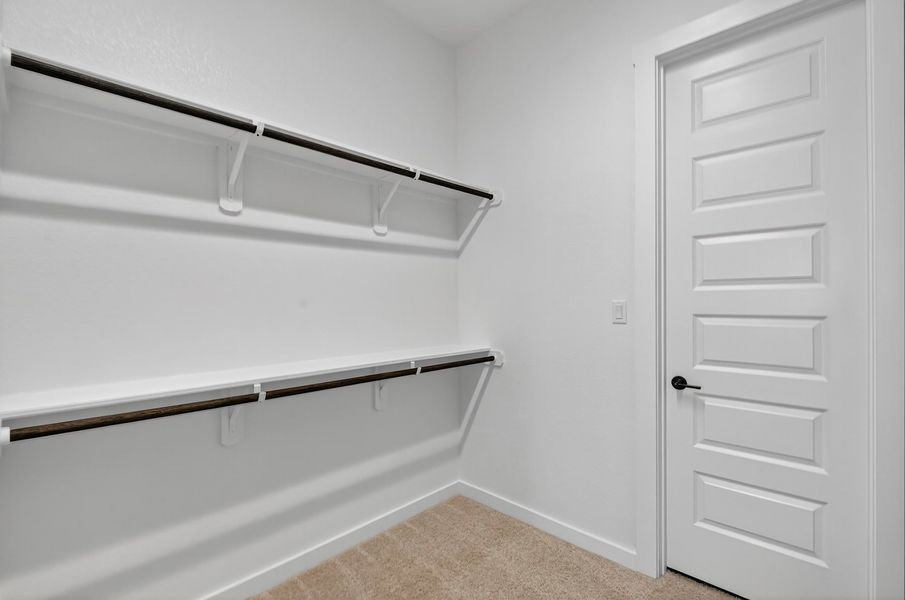 Image 46 of a home in Lariat.