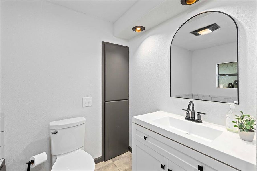 Furnished interior view inside a new home in , Coleman (Image 16).