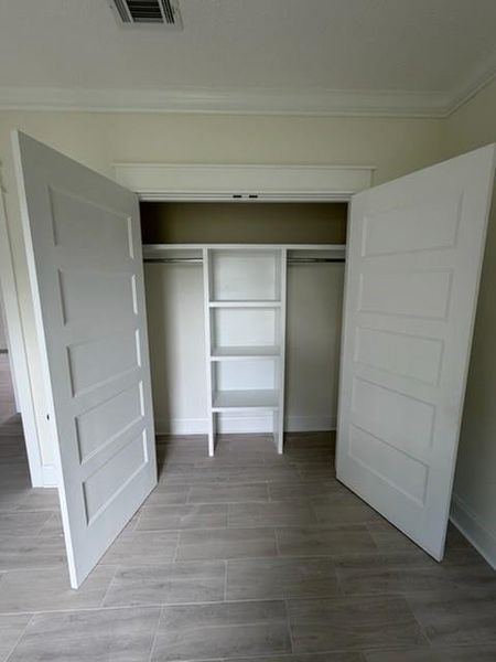 Spacious, unfurnished interior of a new home in , Jesup (Image 22).