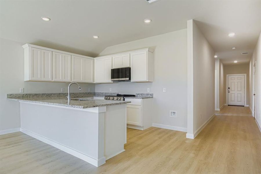 Furnished interior view inside a new home in Middlefield Village, Dallas (Image 6).